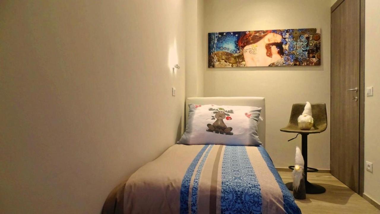 Blue Moon - Via Parigi Apartments أَويستا المظهر الخارجي الصورة