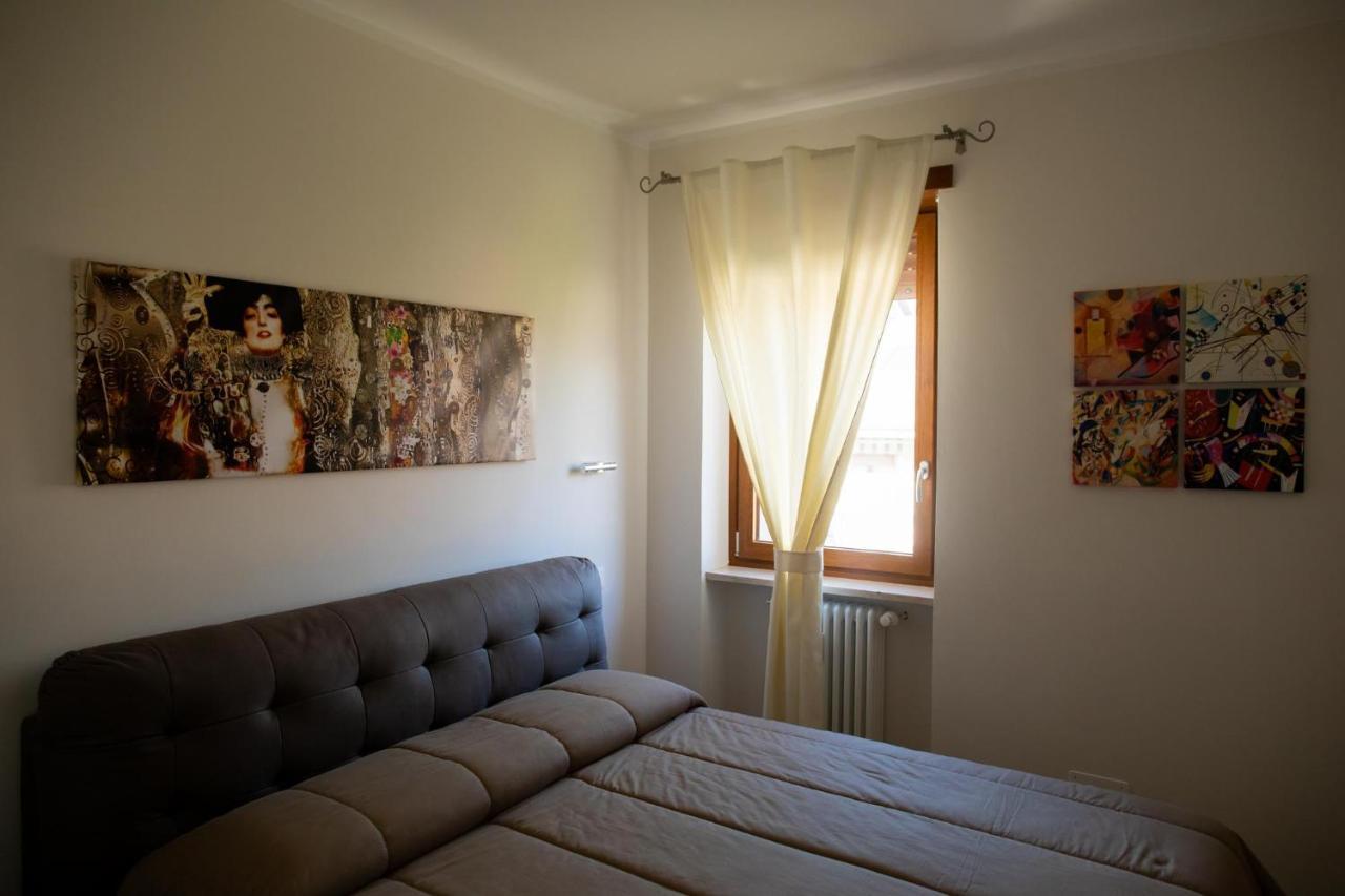 Blue Moon - Via Parigi Apartments أَويستا المظهر الخارجي الصورة